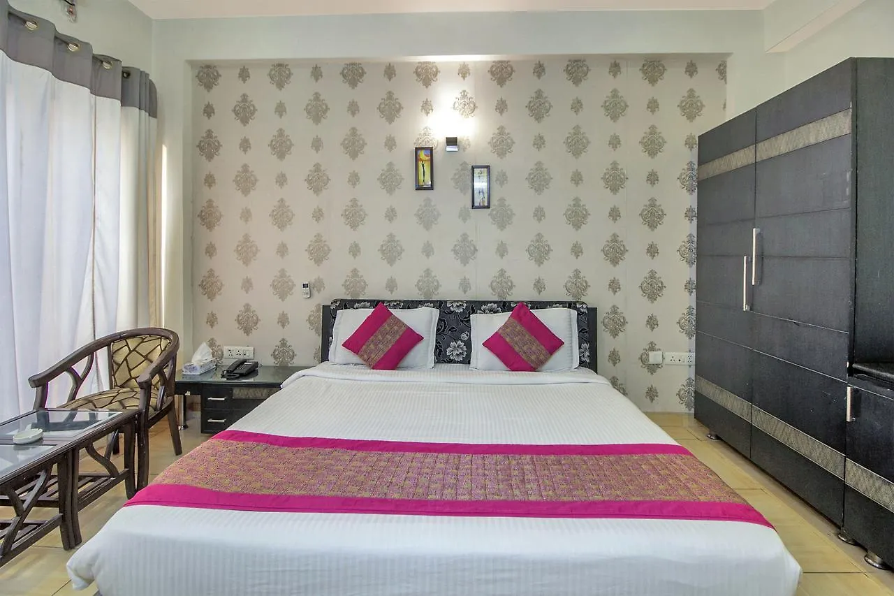 Oyo 17257 Sunset Residency Hotel Gurgaon